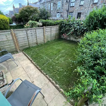 Peaceful Period Cottage In Central Location Penzance Exterior photo